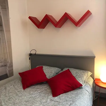 De Charme Equipe Centre Au Calme Gare 5 Min Пуатье