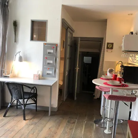 Апартаменты De Charme Equipe Centre Au Calme Gare 5 Min *